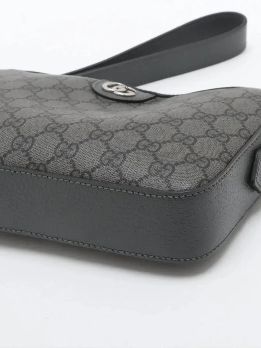 Gucci Ophidia GG Supreme Gray Shoulder Bag 699439